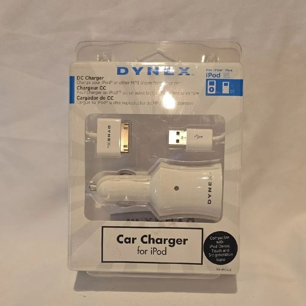 Dynex White Car Charger for iPod